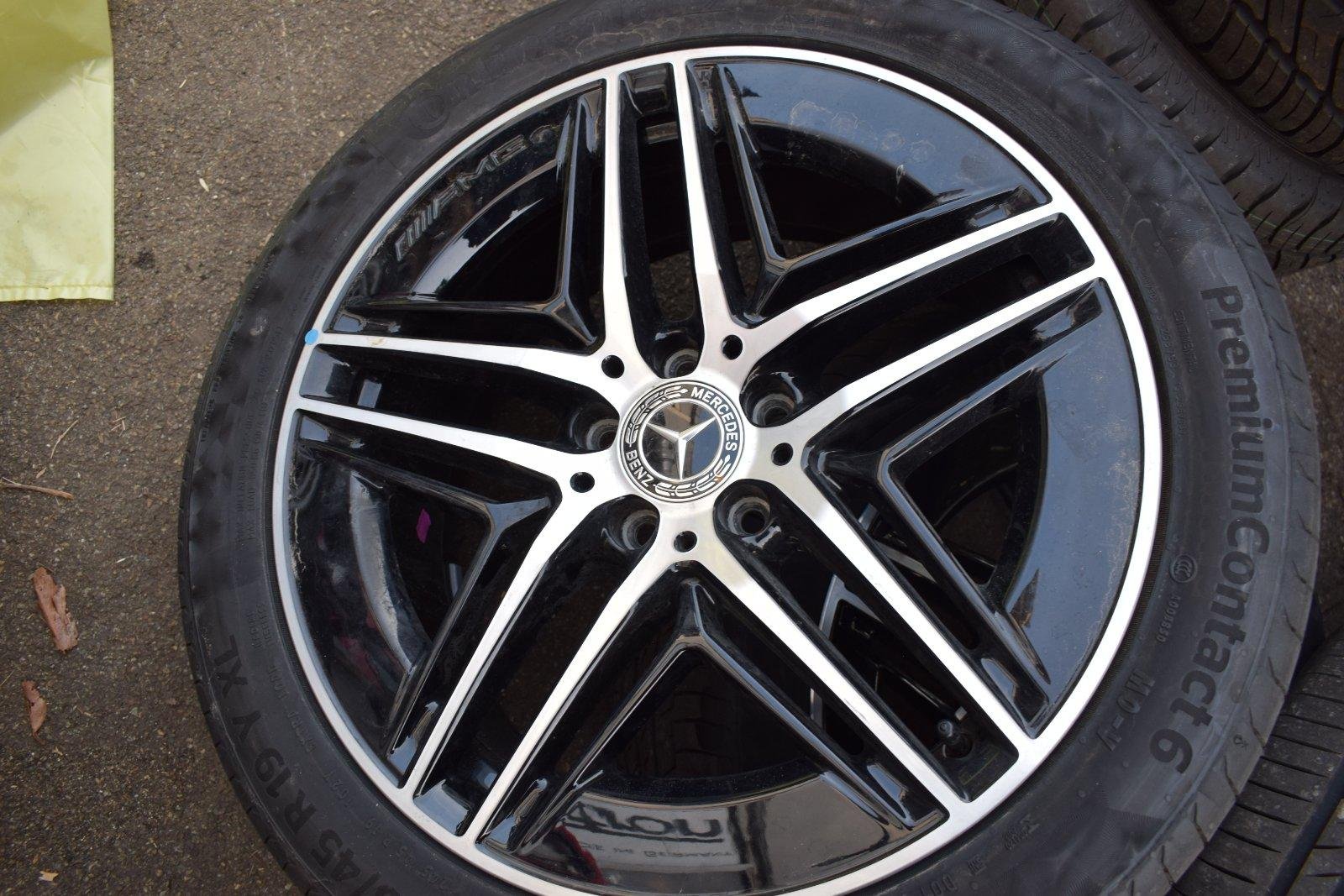 Mercedes W447 AMG 19-Inch Summer Alloy Wheels - Image 4