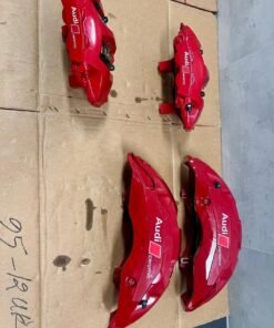 Alternative view of Audi e-tron RS Ceramic Brake System