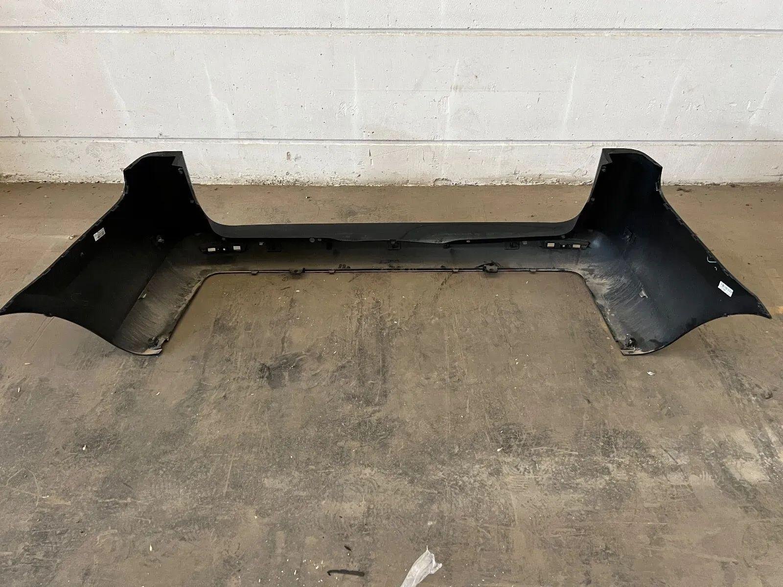 Mercedes-Benz V-Class/Vito W447/W448 Rear Bumper - Image 4