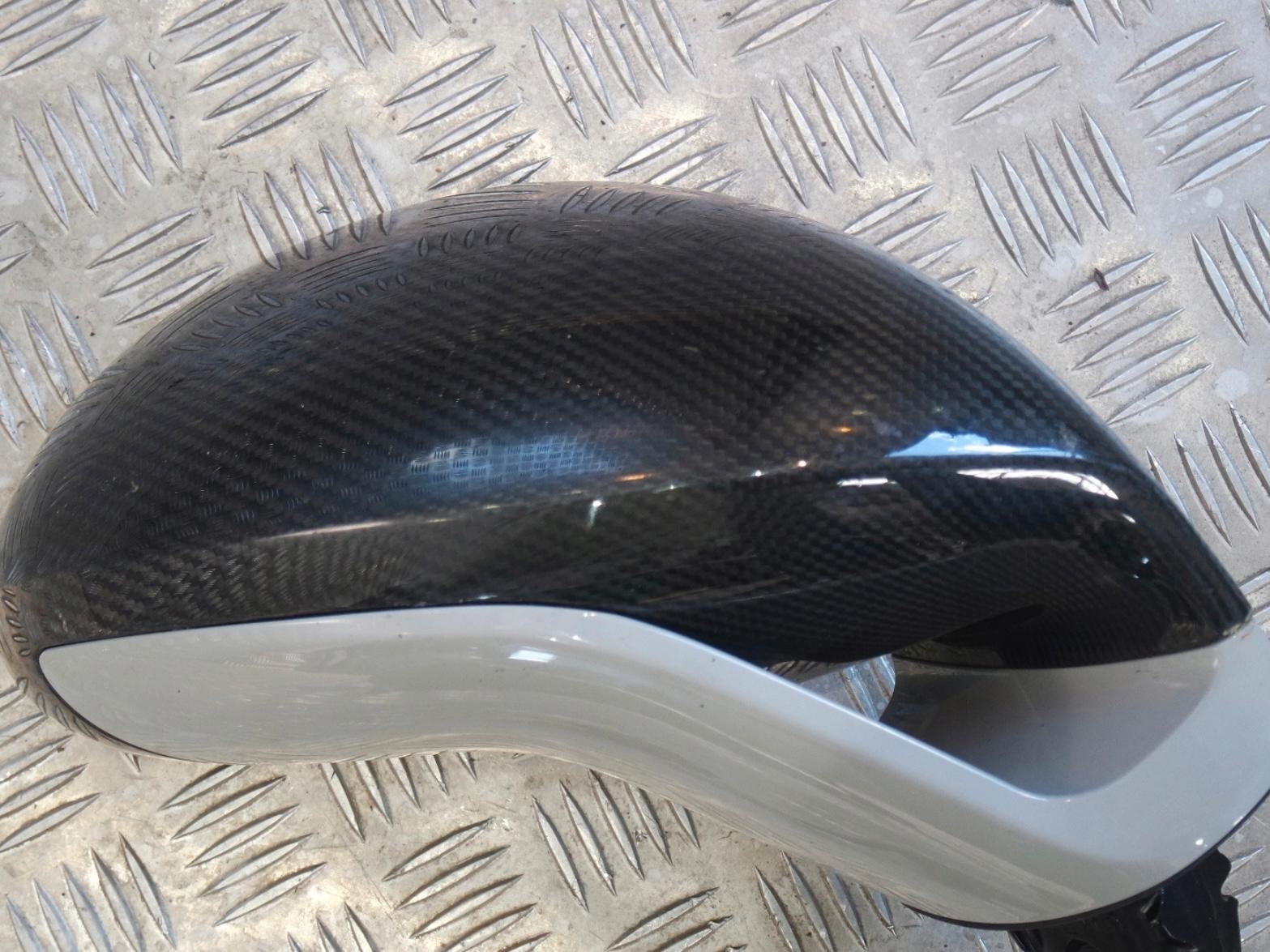 Porsche 911 (991) Carbon Exterior Mirrors - Image 4