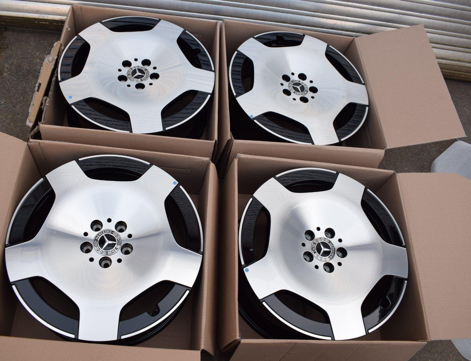 Mercedes-Benz Rim Set