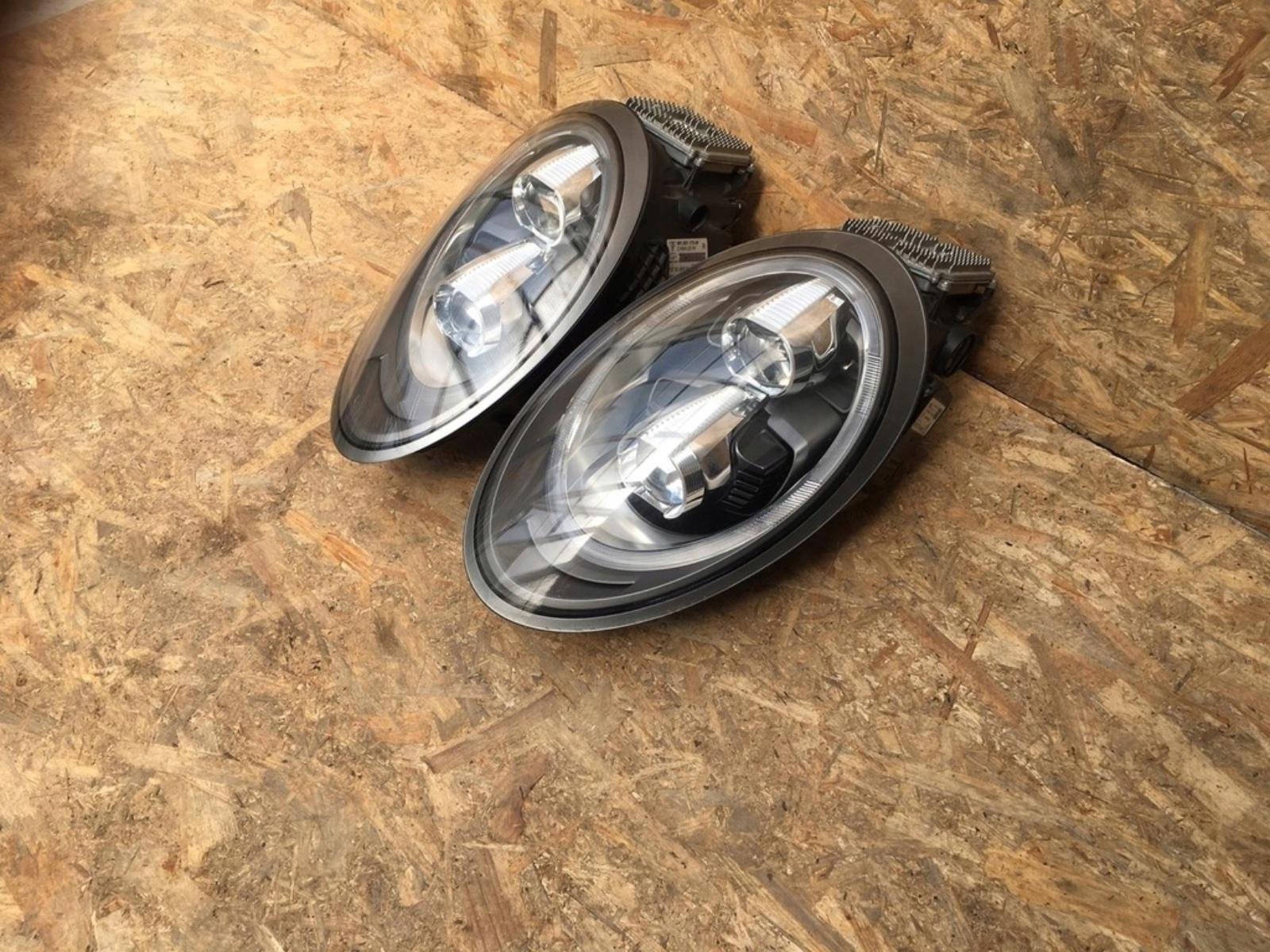 Porsche 911 (991.1) Headlights - Image 3