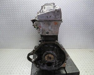 Alternative view of Mercedes-Benz S124 300TE  Engine