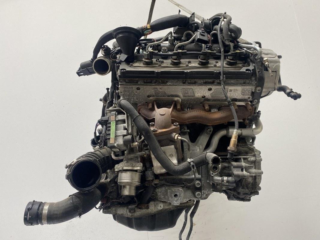 Audi A8 4.2 TDI engine - Image 6
