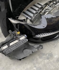 Alternative view of Porsche 911 (991.1) Complete Front Section