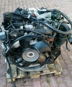 Alternative view of Genuine Mercedes-Benz OM642 3.0 CDI V6 Diesel Engine