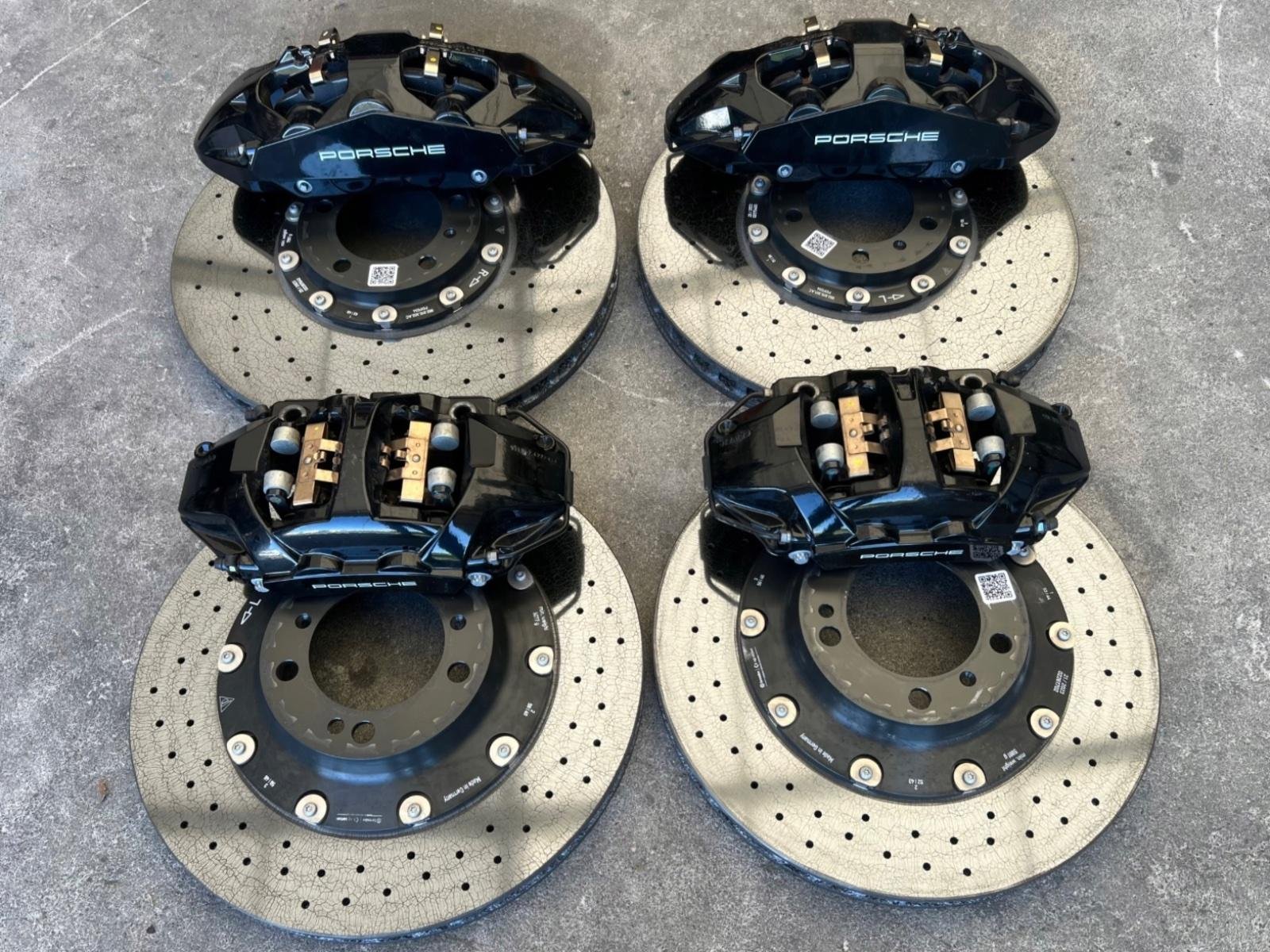 Porsche 911/992 Turbo S Ceramic Brake System
