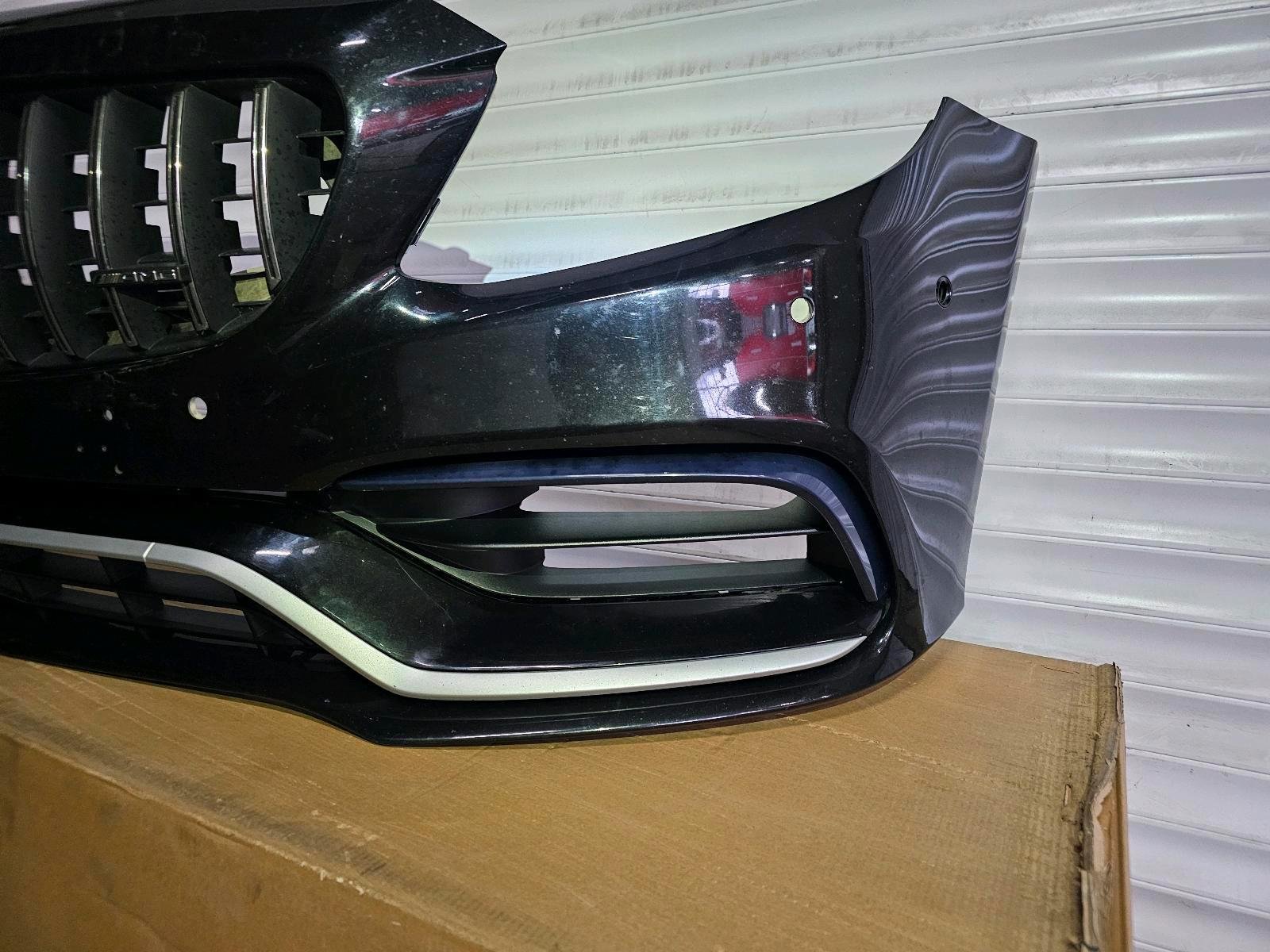 Mercedes C63 AMG Front Bumper Facelift – Panamericana Grille – W205 / S205 – OEM - Image 12