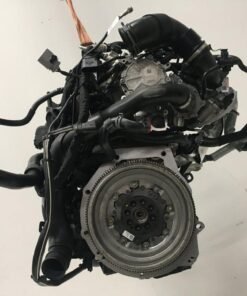 Alternative view of VW T-ROC 2.0 TSI ENGINE