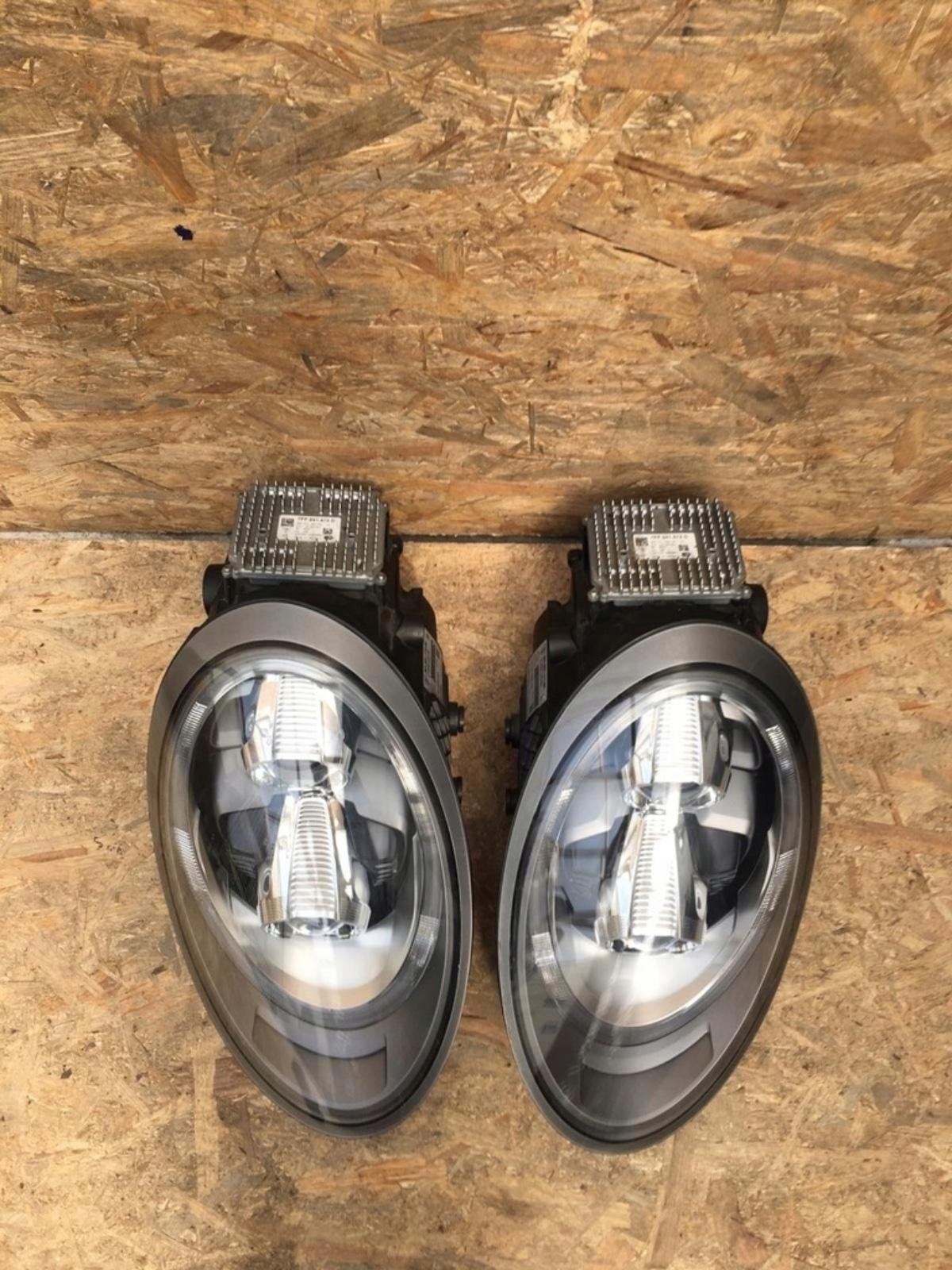 Porsche 911 (991.1) Headlights - Image 6