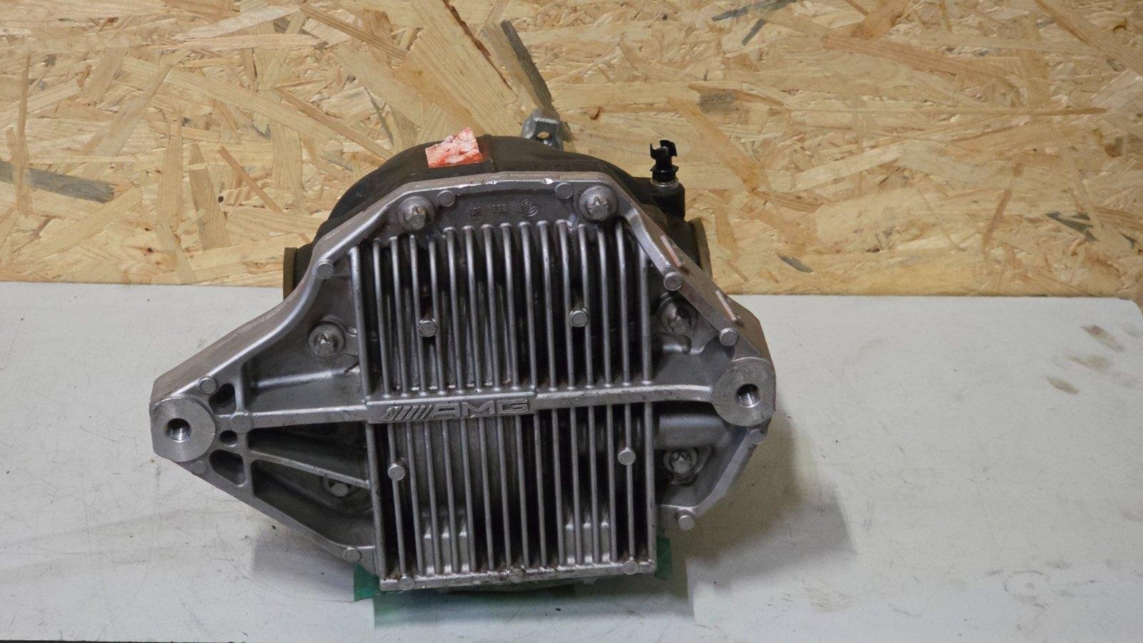 Mercedes AMG 63 S Rear Differential - Image 11