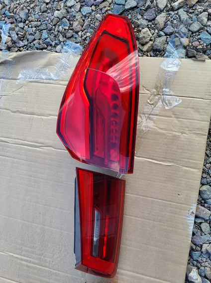 OEM LED Tail Light Set for BMW G30 & M5 F90 - Image 2