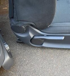 Alternative view of Mercedes-Benz W447 Driver and Passenger Seat