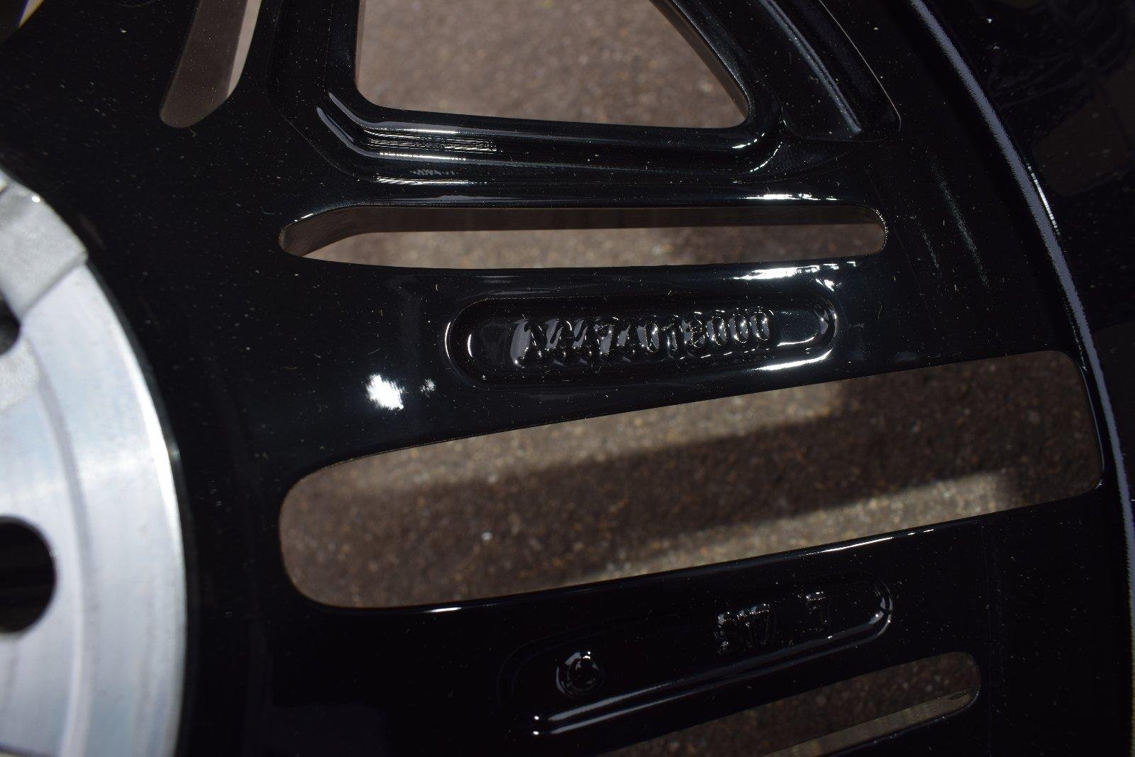 Mercedes W447 19″ AMG Wheels - Image 4