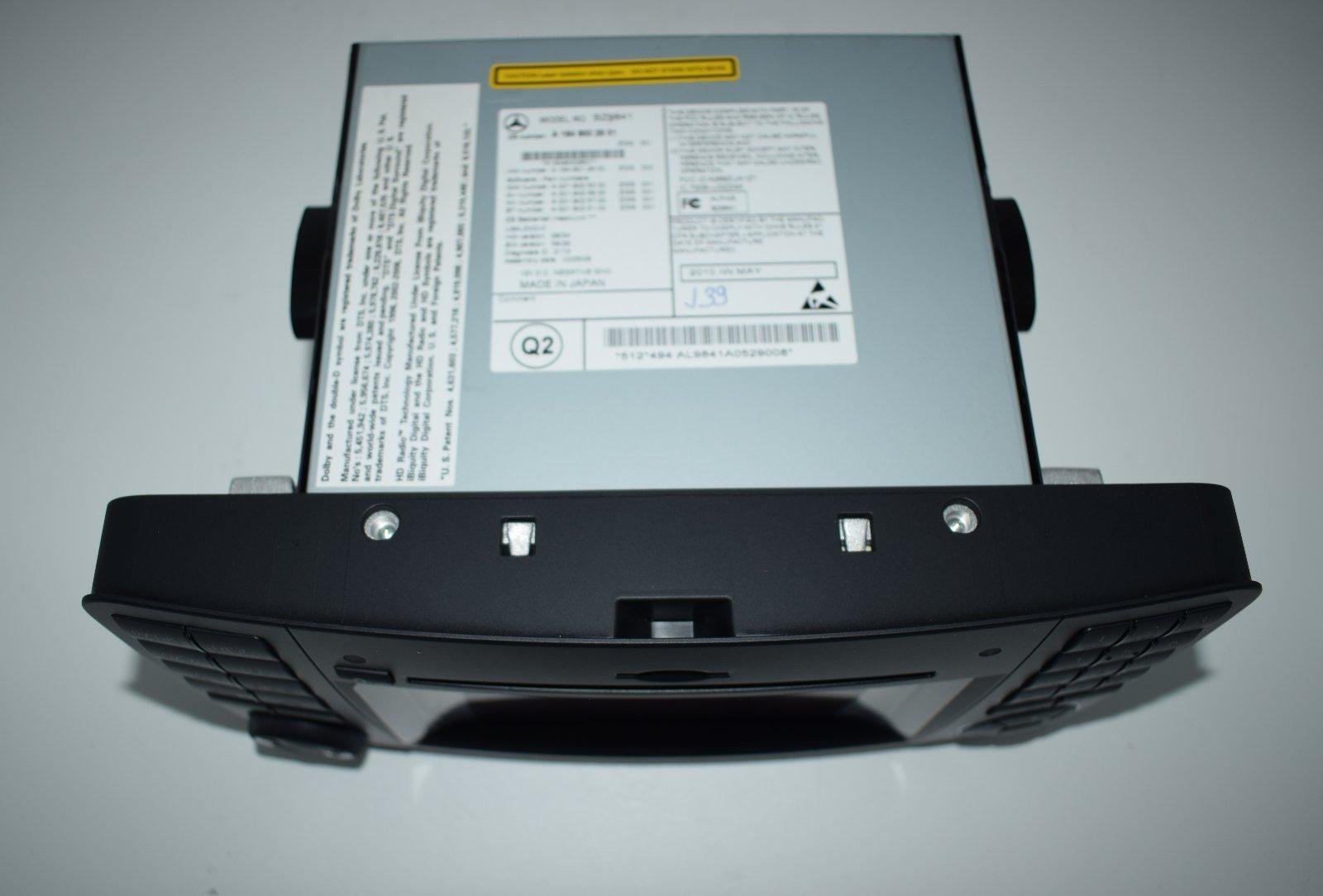 Mercedes COMAND Unit - Image 8