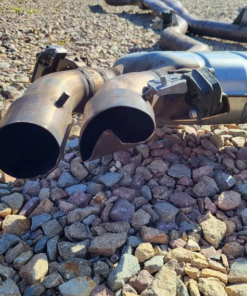 Alternative view of BMW M5 F90 Exhaust System