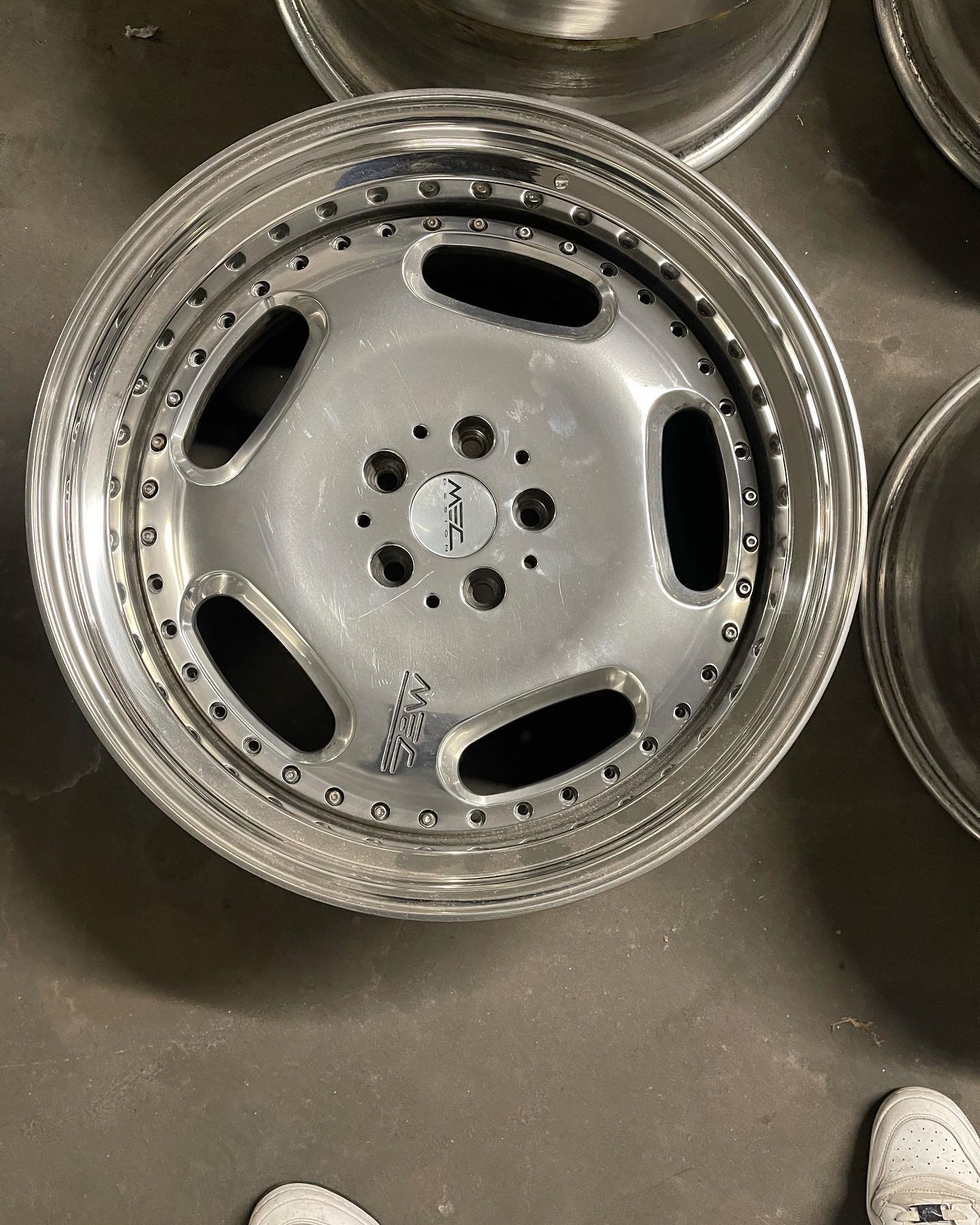 MEC Classico 3-Piece Wheels - Image 4