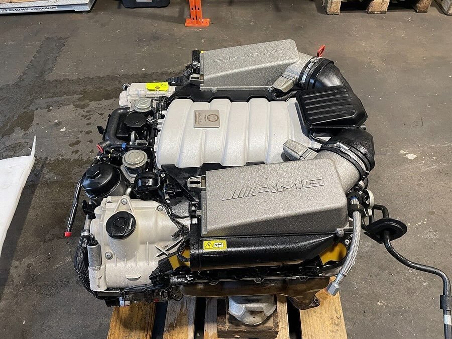 Mercedes M156 6.2L V8 AMG Engine - Image 6