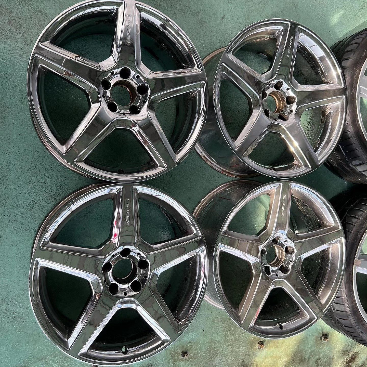 OEM AMG R19 Wheels - Image 3