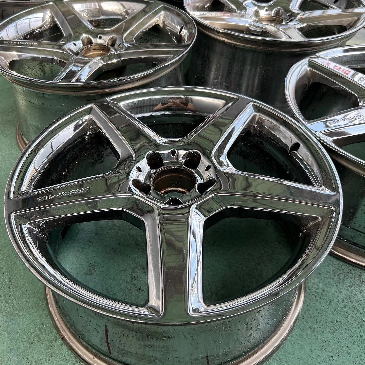 OEM AMG R19 Wheels - Image 6