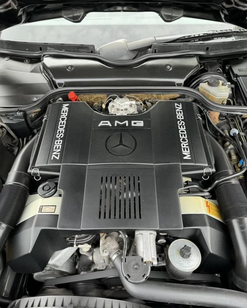 Original AMG M119 6.0L V8 Engine - Image 2