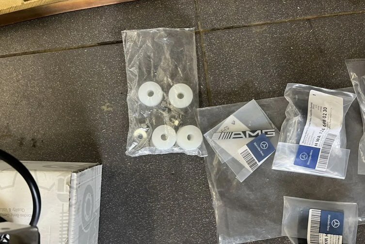 AMG S124 Gen 2 Body Kit - Image 2