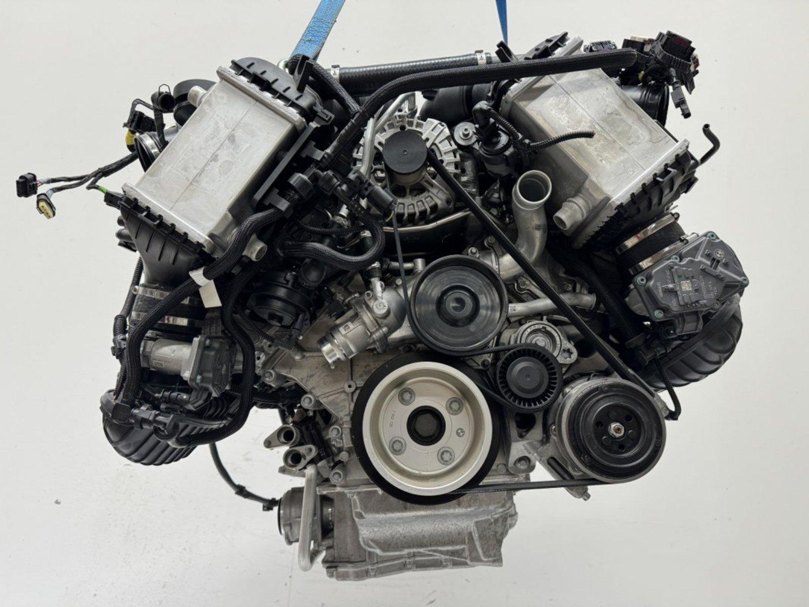 Complete BMW M8 Engine S63B44B • G15 2022 • 4.4L Twin-Turbo V8 - Image 5