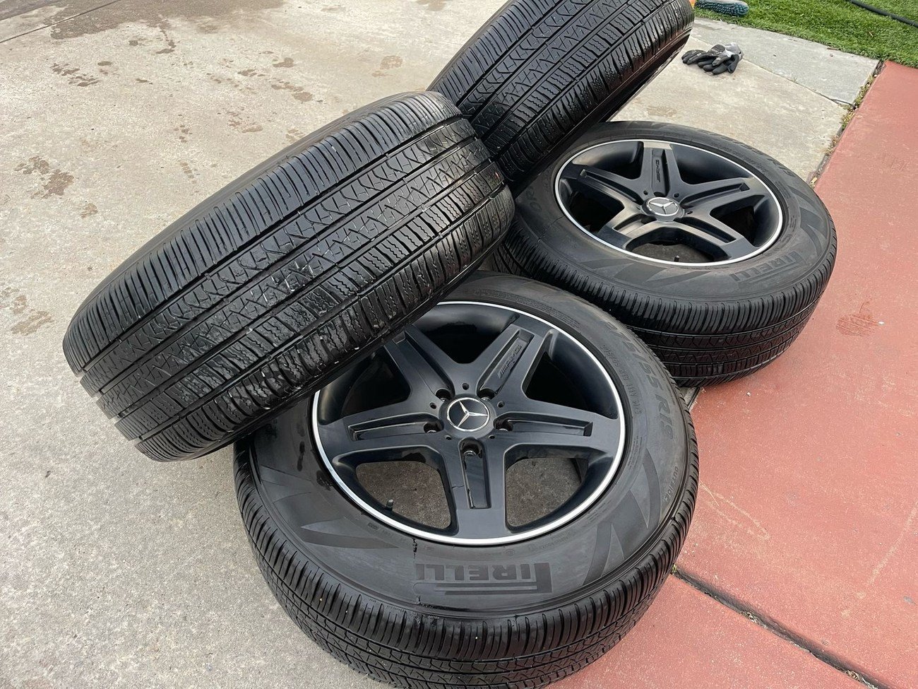 Factory 19″ AMG Wheels & Tires for W463 - Image 8