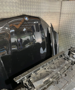 Alternative view of OEM front-end assembly for the BMW X5 G05