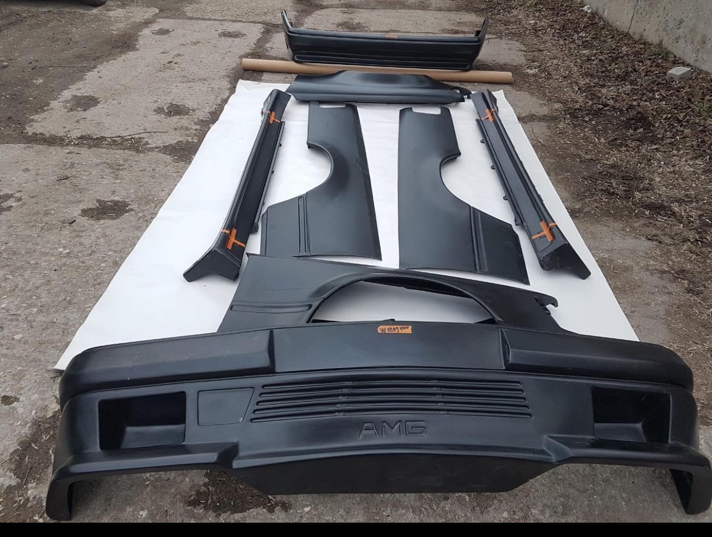 AMG C124 Coupe Widebody Kit