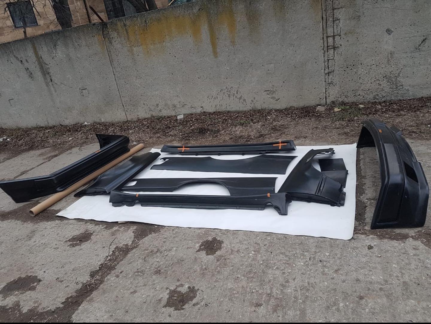 AMG C124 Coupe Widebody Kit - Image 7