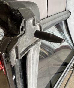 Alternative view of Mercedes-Benz R129 Panoramic Glass Hardtop