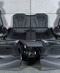 BMW M8 Competition M-Carbon bucket seats