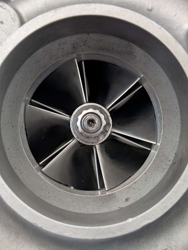 OM605 Hybrid Turbo - Image 7