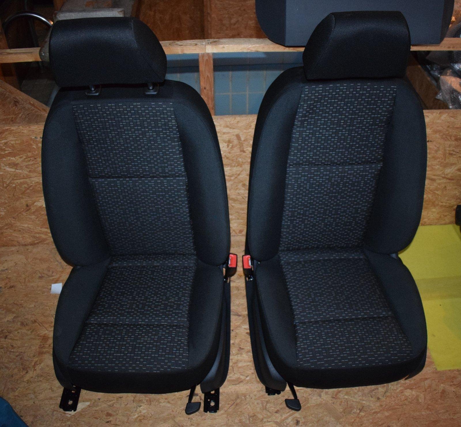 Mercedes-Benz W907 Sprinter seats - Image 5
