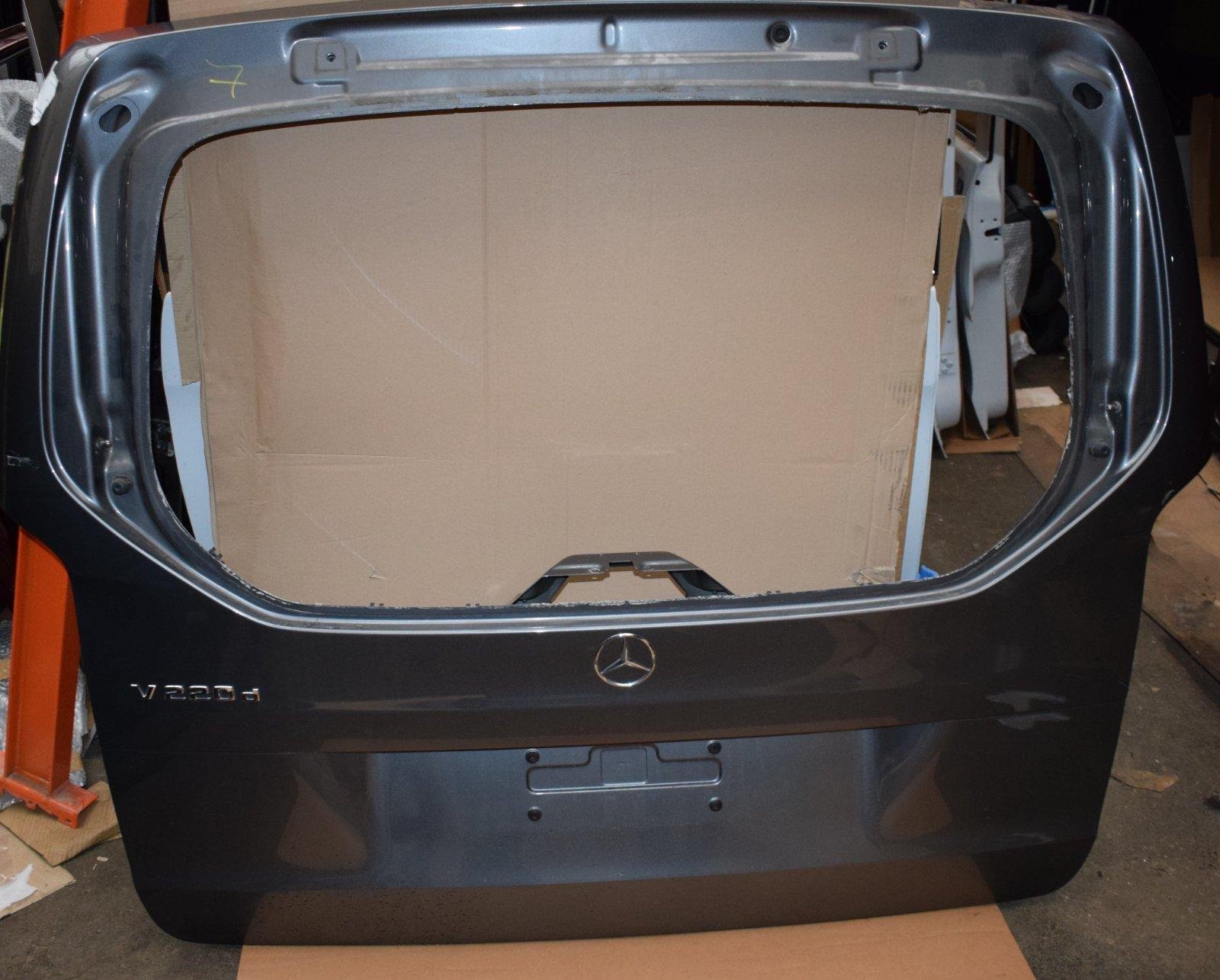Mercedes W447 Tailgate Shell