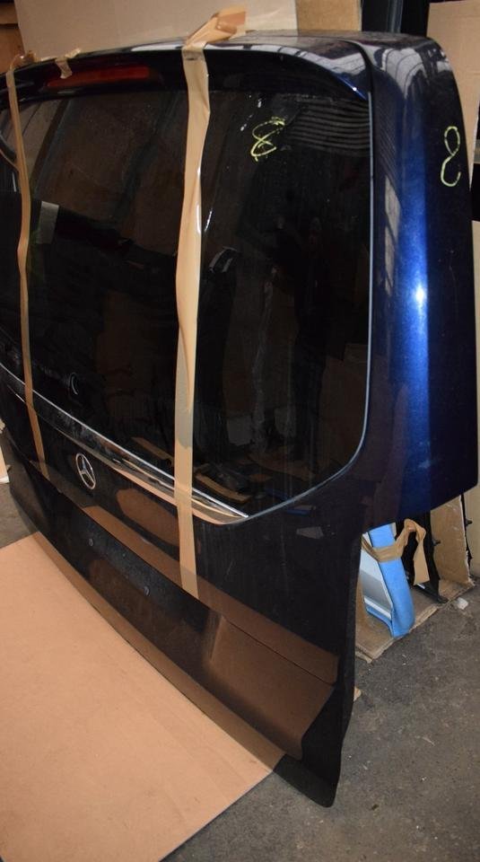 Mercedes-Benz V-Class W447 tailgate - Image 5