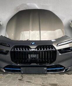 BMW i7 G70 Front End Package