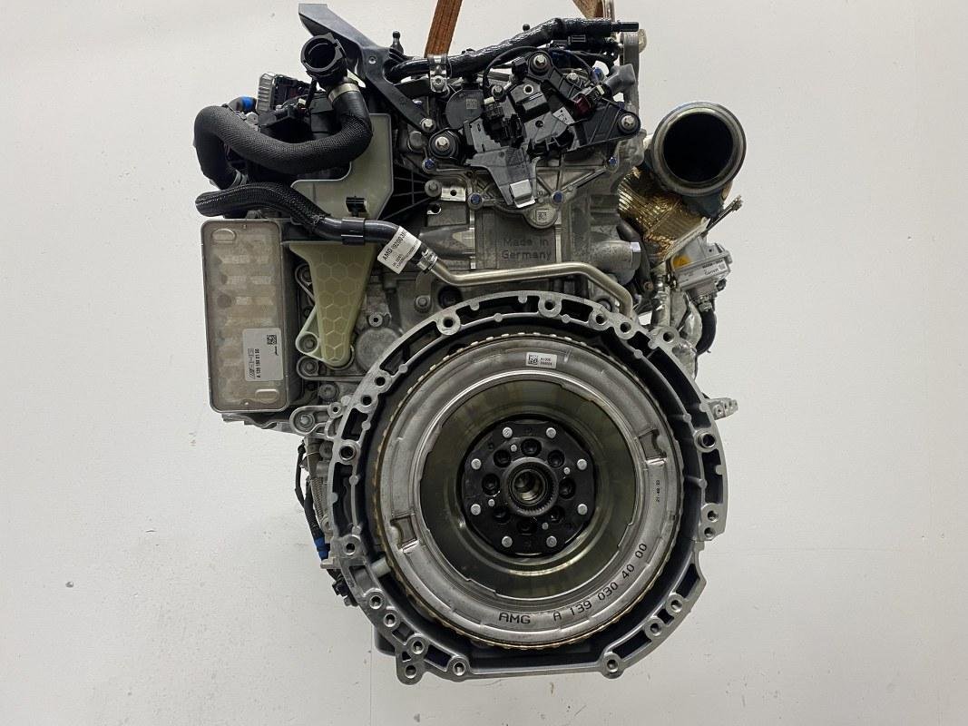 Mercedes-AMG C63 S Engine M139.580 (W206, 2022) - Image 8