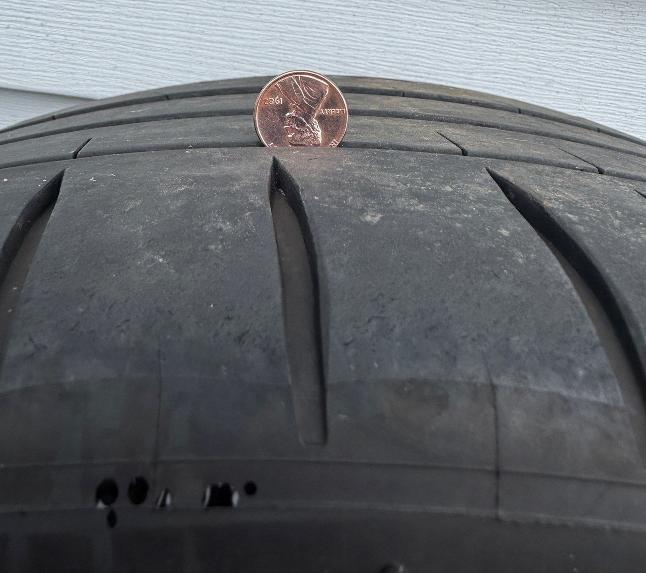 OEM 21″ Mercedes-Benz X156 GLA AMG Wheels - Image 9