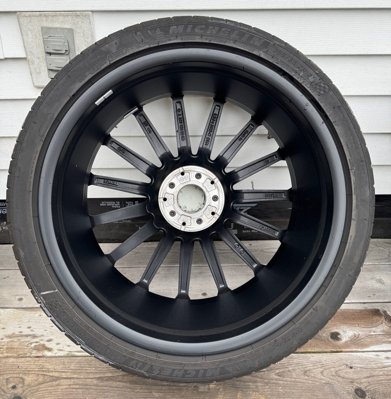 OEM 21″ Mercedes-Benz X156 GLA AMG Wheels - Image 13