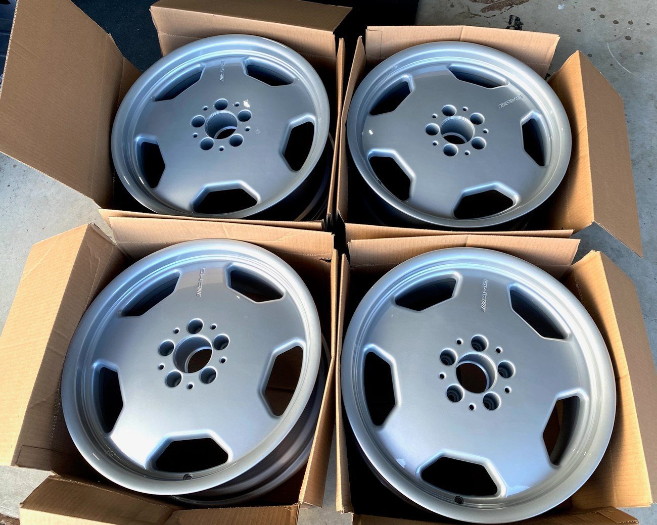 18 AMG Aero II Monoblock Wheels - Image 13