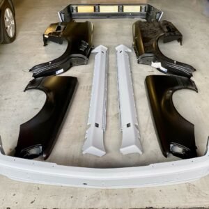 Mercedes-Benz W124 E500 / 500E Fender & Body Parts Package