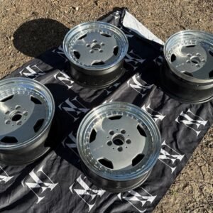 Staggered 3-Piece 17″ AMG Aero III Wheels